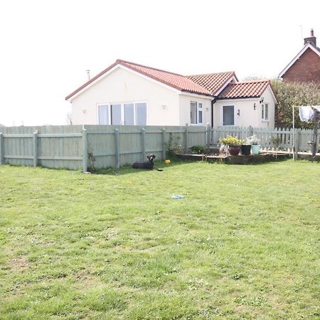 Sea View Bungalow Villa Mappleton  Luaran gambar